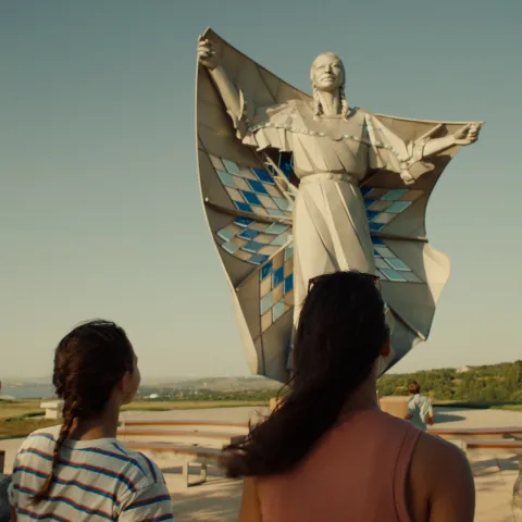 The Story of Dignity: of Earth & Sky | Travel South Dakota